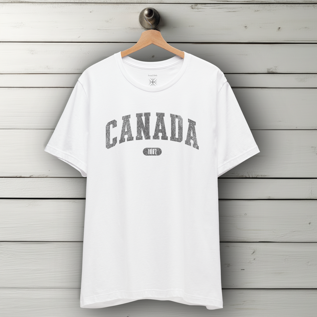 Canada 1867 Vintage Collegiate T-Shirt – Grey Graphic – Neutrals
