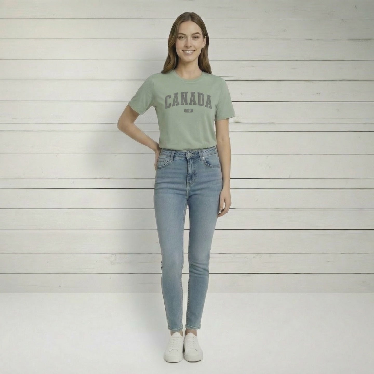 Canada 1867 Vintage Collegiate T-Shirt – Grey Graphic – Colourful